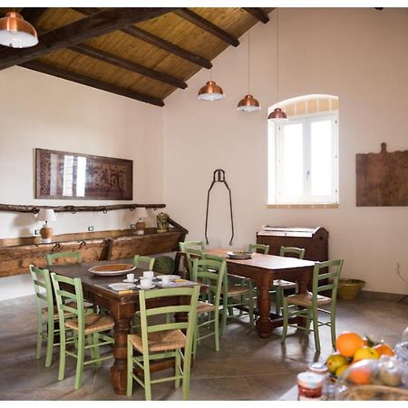 B&B Manca1Fiorino Бузето-Палиццоло Экстерьер фото
